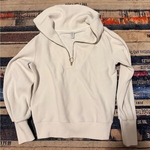 Varley Vine Cream Ribbed 1/3 zip pullover medium Hoodie